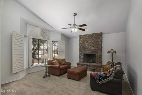 Living - 1112 E Le Marche Ave, Phoenix, AZ 85022 photo 1 of 3