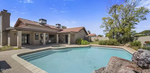 Exterior - 1112 E Le Marche Ave, Phoenix, AZ 85022 photo 8 of 10