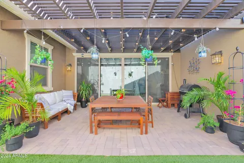Exterior - 4293 E Dennisport Ave, Gilbert, AZ 85295 photo 6 of 12