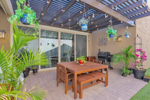 Exterior - 4293 E Dennisport Ave, Gilbert, AZ 85295 photo 5 of 12