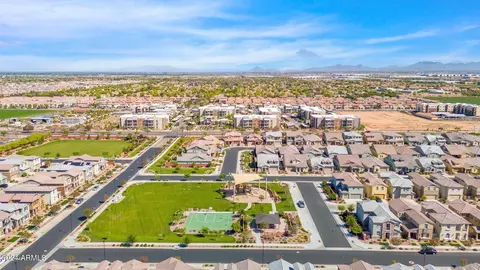 View/Area - 4293 E Dennisport Ave, Gilbert, AZ 85295 photo 12 of 13