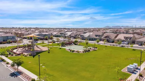 View/Area - 4293 E Dennisport Ave, Gilbert, AZ 85295 photo 11 of 13