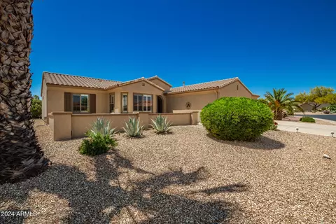 15923 W Summerwalk Dr, Surprise, AZ 85374