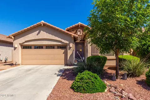 3914 E Sourwood Dr, Gilbert, AZ 85298