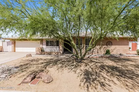 9208 N 48th Dr, Glendale, AZ 85302