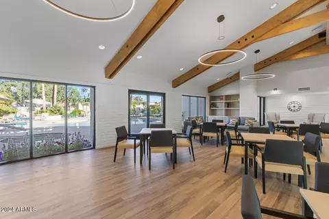 Dining - 20 E San Miguel Ave, Phoenix, AZ 85012 photo 8 of 9