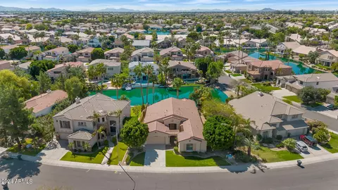 763 W Honeysuckle Dr, Chandler, AZ 85248