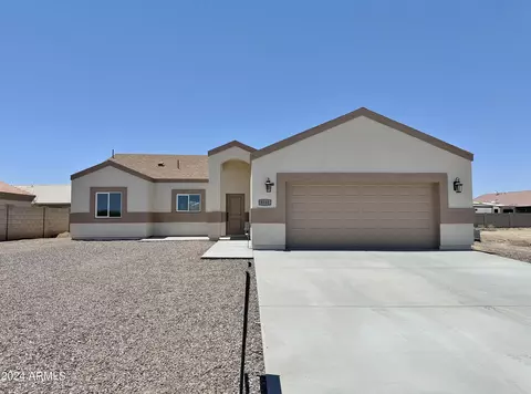 8231 W Coronado Dr, Arizona City, AZ 85123
