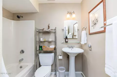 Bath - 502 E Orion St, Tempe, AZ 85283 photo 2 of 3