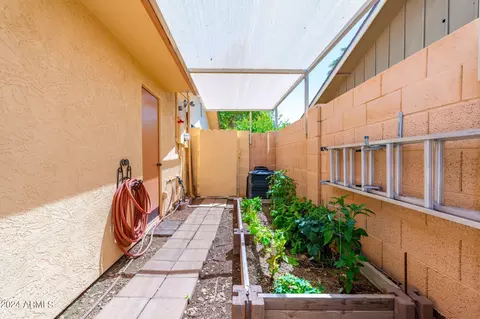Exterior - 502 E Orion St, Tempe, AZ 85283 photo 3 of 16