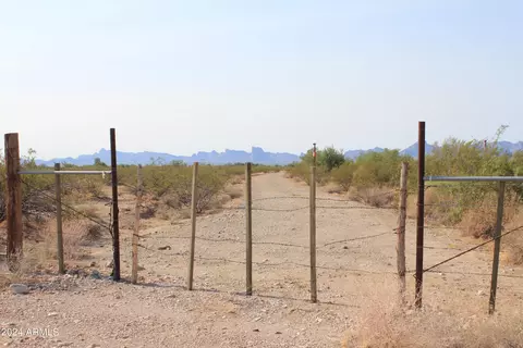 47550 S Salome Rd #73, Salome, AZ 85348