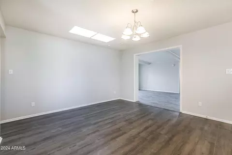 4001 W Eva St, Phoenix, AZ 85051 photo 5