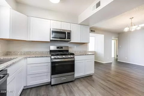 4001 W Eva St, Phoenix, AZ 85051 photo 7