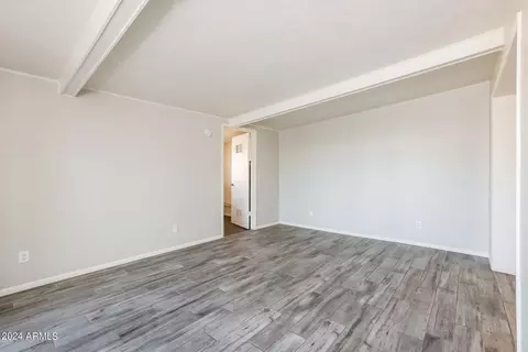 4001 W Eva St, Phoenix, AZ 85051 photo 9