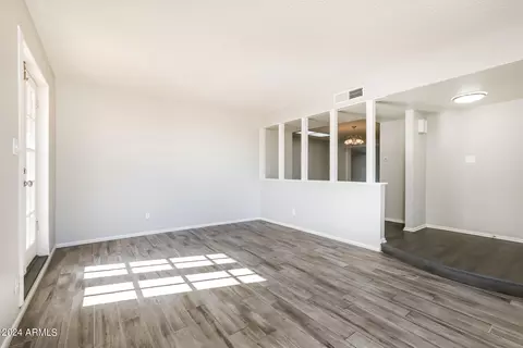 4001 W Eva St, Phoenix, AZ 85051 photo 4