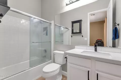 Bath - 4474 E Cabrillo Dr, Gilbert, AZ 85297 photo 6 of 8