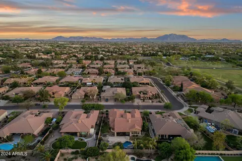 View/Area - 4474 E Cabrillo Dr, Gilbert, AZ 85297 photo 13 of 17