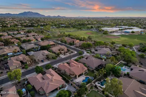 View/Area - 4474 E Cabrillo Dr, Gilbert, AZ 85297 photo 12 of 17