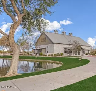 Exterior - 4474 E Cabrillo Dr, Gilbert, AZ 85297 photo 33 of 40