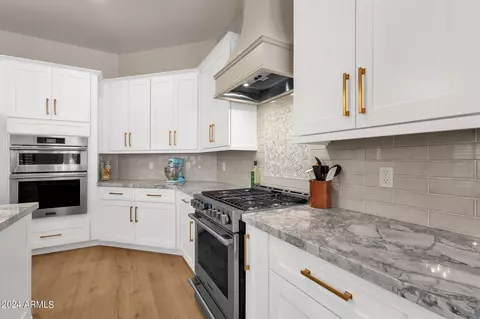 Kitchen - 4474 E Cabrillo Dr, Gilbert, AZ 85297 photo 5 of 5