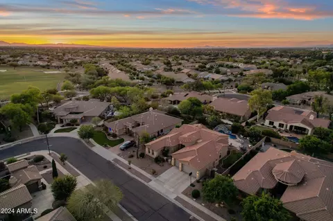 View/Area - 4474 E Cabrillo Dr, Gilbert, AZ 85297 photo 9 of 17