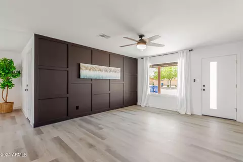 Bedroom - 1666 E Bishop Dr, Tempe, AZ 85282 photo 1 of 6