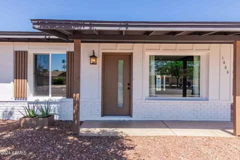 Exterior - 1666 E Bishop Dr, Tempe, AZ 85282 photo 6 of 13