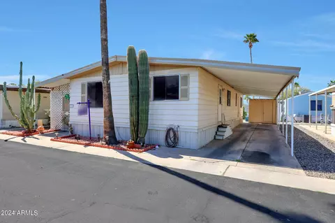 8401 N 67th Ave #273, Glendale, AZ 85302