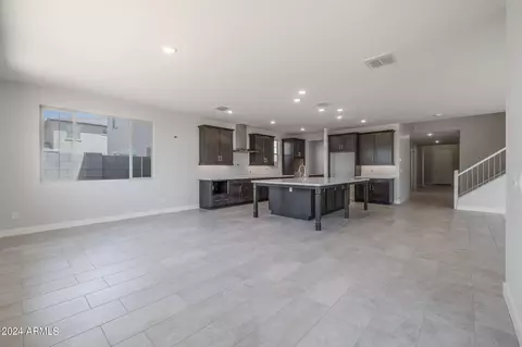 Dining - 9634 E Rainbow Ave, Mesa, AZ 85212 photo 1 of 1