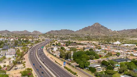 View/Area - 1730 E Rose Ln, Phoenix, AZ 85016 photo 14 of 16