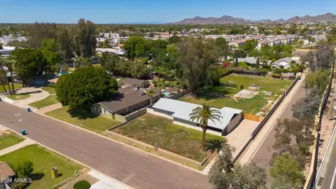 1730 E Rose Ln, Phoenix, AZ 85016
