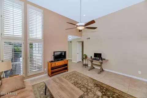 Living - 5311 N 2nd Ave, Phoenix, AZ 85013 photo 2 of 4