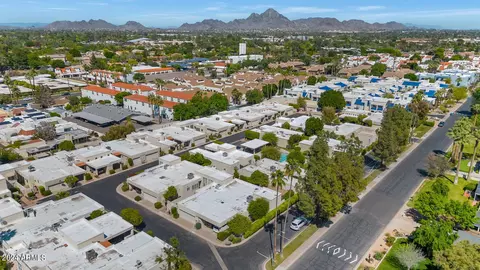 View/Area - 5311 N 2nd Ave, Phoenix, AZ 85013 photo 4 of 8