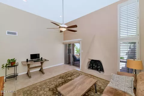 Living - 5311 N 2nd Ave, Phoenix, AZ 85013 photo 4 of 4