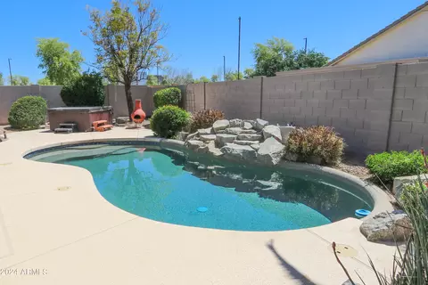 2493 E Nathan Way, Chandler, AZ 85225