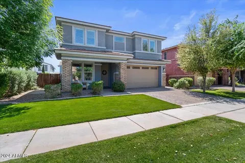 Exterior - 4353 E Amber Ln, Gilbert, AZ 85296 photo 11 of 13
