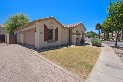 4549 E Loma Vista St, Gilbert, AZ 85295