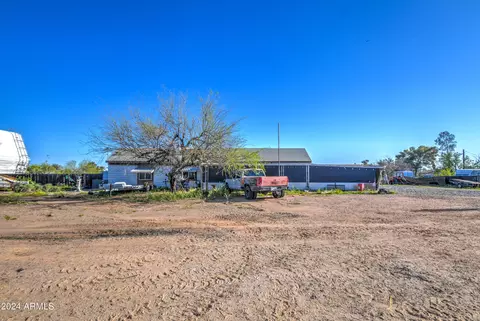 19151 W Mescalero Dr, Casa Grande, AZ 85122
