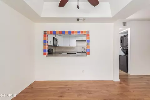 Kitchen - 214 E Ruth Ave #108, Phoenix, AZ 85020 photo 1 of 5