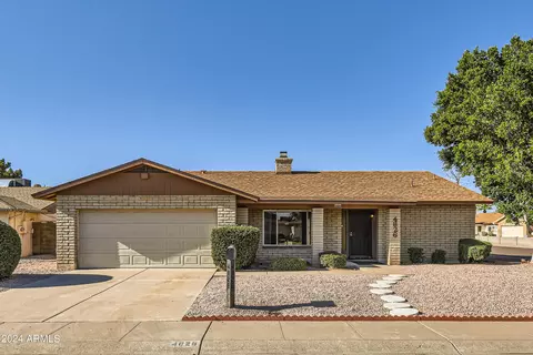 4826 W North Ln, Glendale, AZ 85302