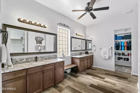 Bath - 3075 E Warbler Rd, Gilbert, AZ 85297 photo 4 of 8