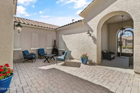 Exterior - 3075 E Warbler Rd, Gilbert, AZ 85297 photo 3 of 12