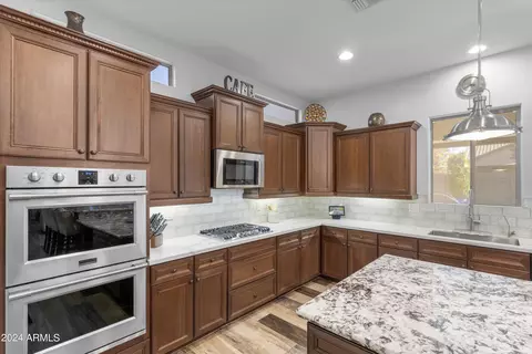 Kitchen - 3075 E Warbler Rd, Gilbert, AZ 85297 photo 2 of 4