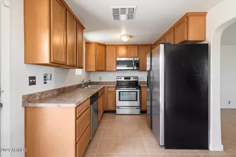 1845 E Cypress St, Phoenix, AZ 85006 photo 9