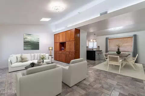 1409 W Keim Dr, Phoenix, AZ 85013