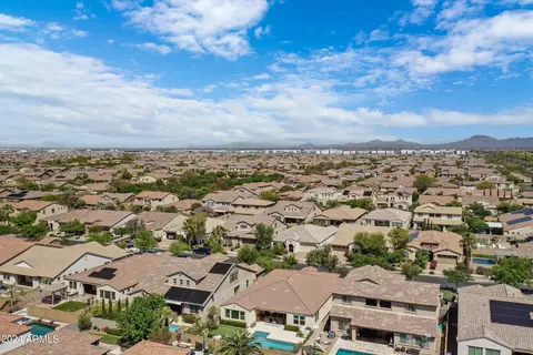 View/Area - 10725 E Kinetic Dr, Mesa, AZ 85212 photo 3 of 15