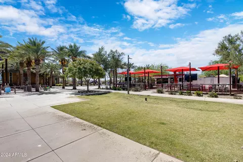 View/Area - 10725 E Kinetic Dr, Mesa, AZ 85212 photo 6 of 15