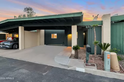 Exterior - 6538 N 24th Dr, Phoenix, AZ 85015 photo 4 of 10
