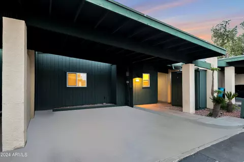 Exterior - 6538 N 24th Dr, Phoenix, AZ 85015 photo 2 of 10