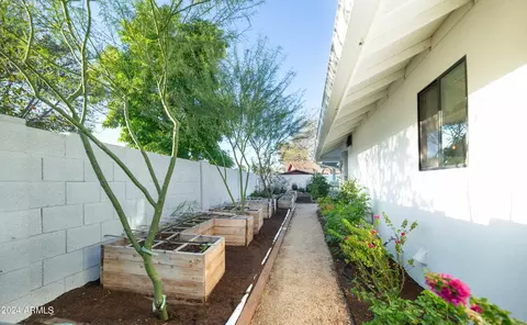 340 E Acapulco Ln, Phoenix, AZ 85022 photo 40